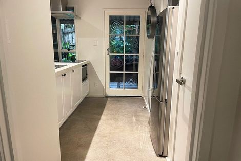 Photo of property in 53 Tainui Road, Titirangi, Auckland, 0604