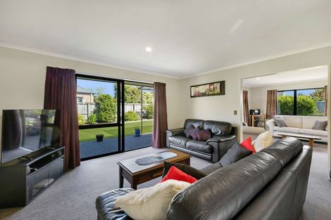 Photo of property in 11 Green Street, Rangiora, 7400