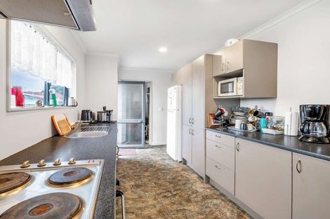 Photo of property in 49a Thatcher Street, Castlecliff, Whanganui, 4501