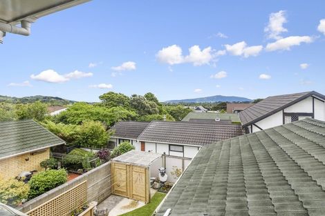 Photo of property in 2 Te Maku Grove, Waikanae, 5036