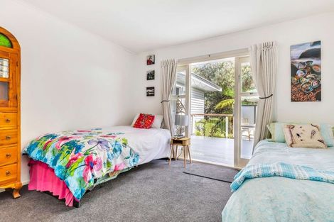 Photo of property in 2 Alberta Street, Acacia Bay, Taupo, 3330