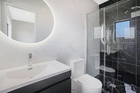 Photo of property in 22 Perkins Street, Papakura, 2110