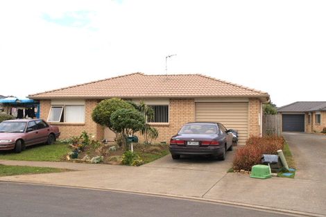 Photo of property in 62 Langiola Drive, Favona, Auckland, 2024