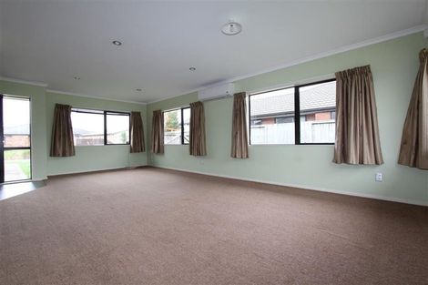 Photo of property in 32 Chesham Street, Rototuna North, Hamilton, 3210