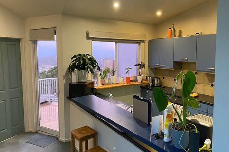 Photo of property in 2/37 Mills Road, Brooklyn, Wellington, 6021