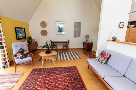 Photo of property in 83a Majoribanks Street, Mount Victoria, Wellington, 6011