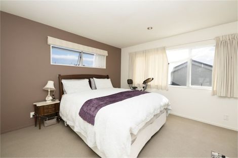 Photo of property in 75a Peverel Street, Riccarton, Christchurch, 8041