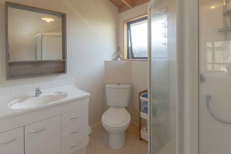 Photo of property in 69a Church Road, Taradale, Napier, 4112