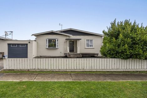 Photo of property in 188 Brooklands Road, Vogeltown, New Plymouth, 4310