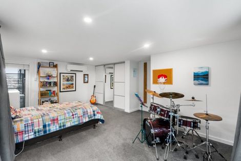 Photo of property in 9 Assisi Street, Mount Pleasant, Christchurch, 8081
