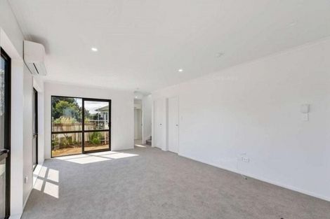Photo of property in 184b Mahia Road, Wattle Downs, Auckland, 2103