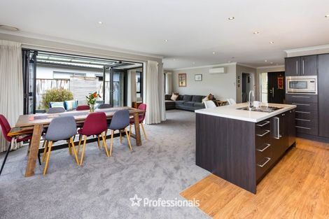 Photo of property in 19 Brentwood Street, Trentham, Upper Hutt, 5018