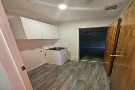 Photo of property in 1/175 Wairakei Road, Bryndwr, Christchurch, 8053