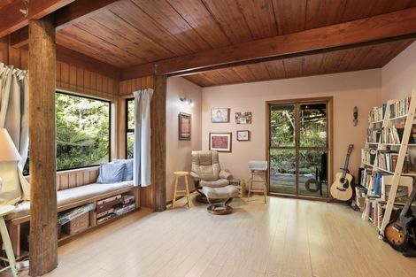 Photo of property in 8 Selwyn Avenue, Glen Eden, Auckland, 0602