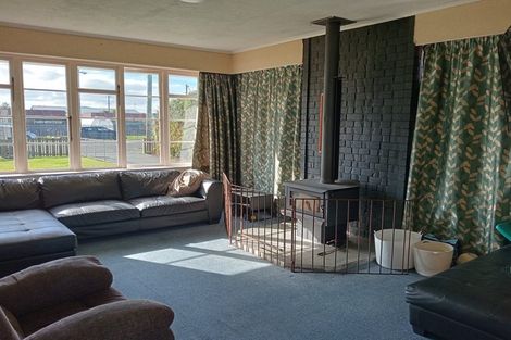 Photo of property in 9 Birch Street, Tuatapere, 9620