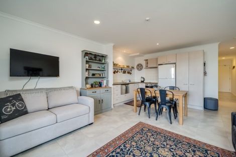 Photo of property in 4/281 Maunganui Road, Mount Maunganui, 3116