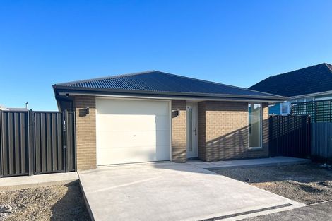 Photo of property in 33 Gear Road, Te Horo, Otaki, 5582