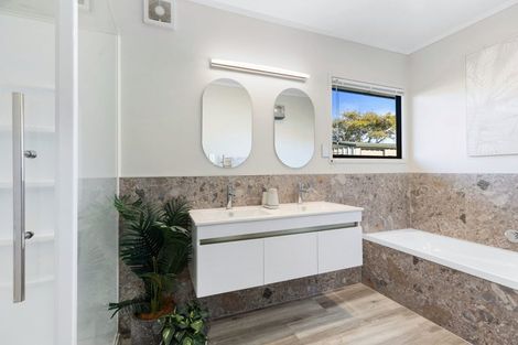 Photo of property in 7 Fuchsia Place, Mount Maunganui, 3116