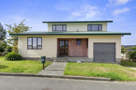 Photo of property in 201 Holborn Drive, Stokes Valley, Lower Hutt, 5019
