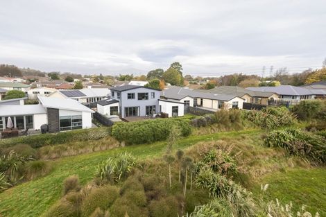 Photo of property in 6 Kilkivan Lane, Broomfield, Christchurch, 8042