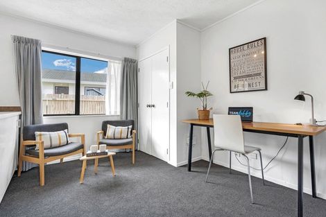 Photo of property in 25 Septimus Place, Henderson, Auckland, 0612