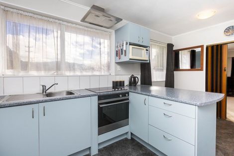 Photo of property in 35f1- Ararino Street, Trentham, Upper Hutt, 5018