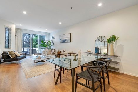 Photo of property in 1/7 The Promenade, Takapuna, Auckland, 0622