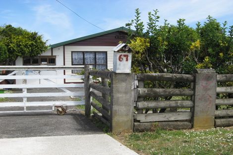 Photo of property in 67 Mckenzie Road, Mangere Bridge, Auckland, 2022