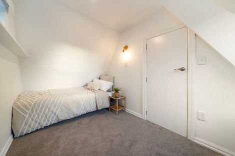 Photo of property in 5 Plateau Road, Te Marua, Upper Hutt, 5018