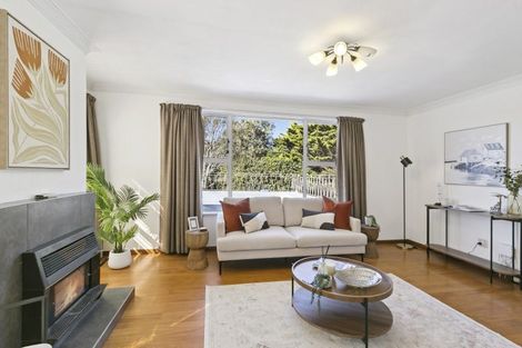 Photo of property in 347 Main Road, Tawa, Wellington, 5028
