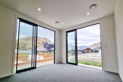 Photo of property in 6 Crop Street, Jacks Point, 9371