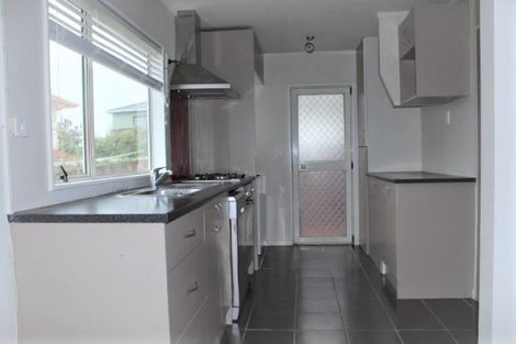 Photo of property in 10 Rewa Street, New Lynn, Auckland, 0600