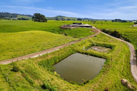 Photo of property in 78 Waitoetoe Road, Mimi, Urenui, 4377