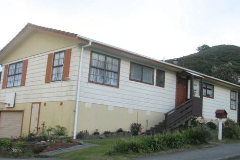 Photo of property in 61 Percy Dyett Drive, Karori, Wellington, 6012