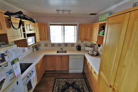 Photo of property in 2 Kensington Street, Tokoroa, 3420