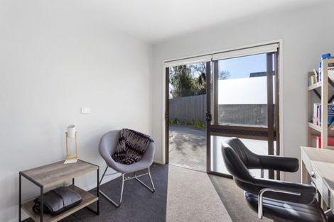 Photo of property in 30 Connemara Drive, Northwood, Christchurch, 8051