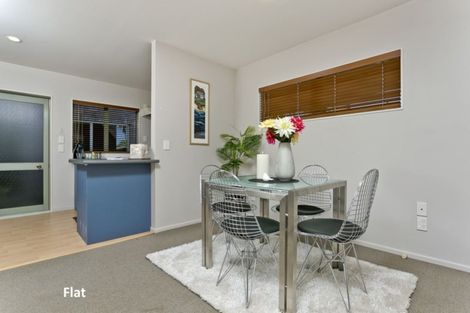 Photo of property in 24 St Lucia Place, Unsworth Heights, Auckland, 0632