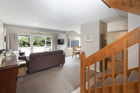 Photo of property in 2/193 Centaurus Road, Saint Martins, Christchurch, 8022