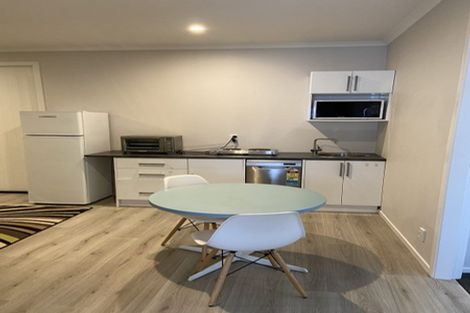 Photo of property in 124 Amesbury Drive, Churton Park, Wellington, 6037