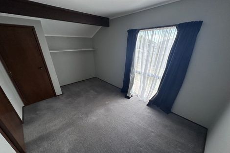 Photo of property in 48 Banyan Drive, Totara Heights, Auckland, 2105