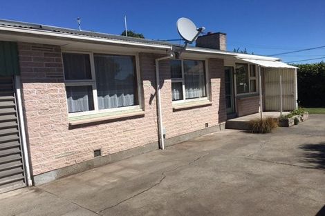 Photo of property in 1/124 Wilsons Road South, Saint Martins, Christchurch, 8022