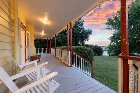 Photo of property in 14 Nelson Street, Helensville, 0800