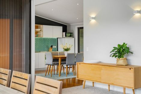 Photo of property in 200 Onemana Drive, Onemana, Whangamata, 3691