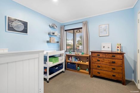 Photo of property in 27a Sandspit Road, Waiuku, 2123