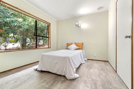Photo of property in 1/153 Manuka Road, Bayview, Auckland, 0629
