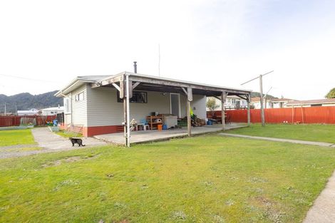 Photo of property in 12 Peel Street, Cobden, Greymouth, 7802