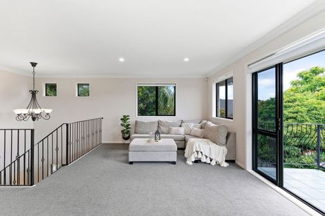 Photo of property in 4 Aldon Lane, The Gardens, Auckland, 2105