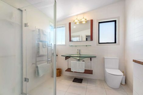 Photo of property in 82 Gallagher Drive, Tairua, 3508