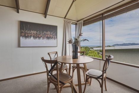 Photo of property in 122 Larnach Road, Vauxhall, Dunedin, 9013