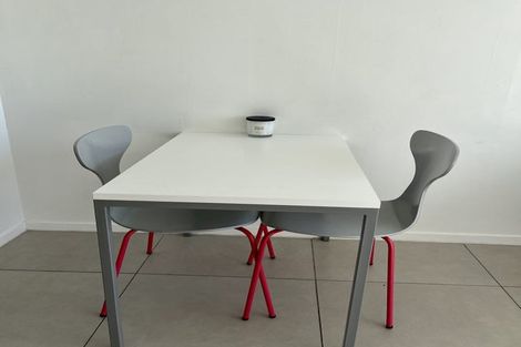 Photo of property in Beresford Apartments, 12/118u Russell Terrace, Berhampore, Wellington, 6023